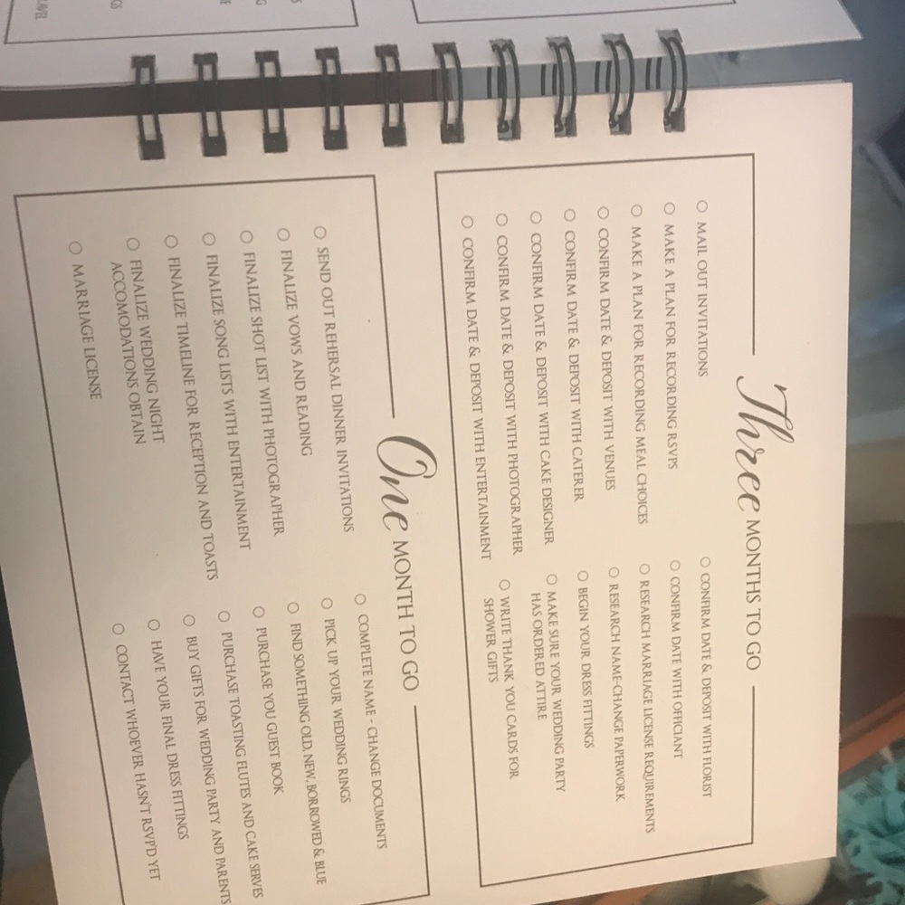 Wedding Planner - Picture 3 of 3